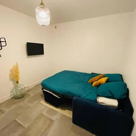 Studio Moderne Proche Paris Apartamento *